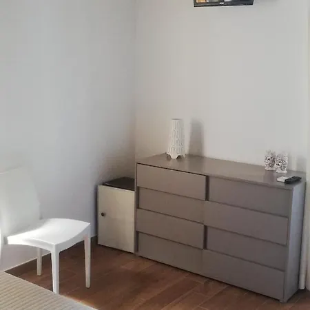 La Porta Delle Gole Pensión 3*