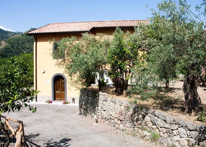 La Porta Delle Gole Gaggi